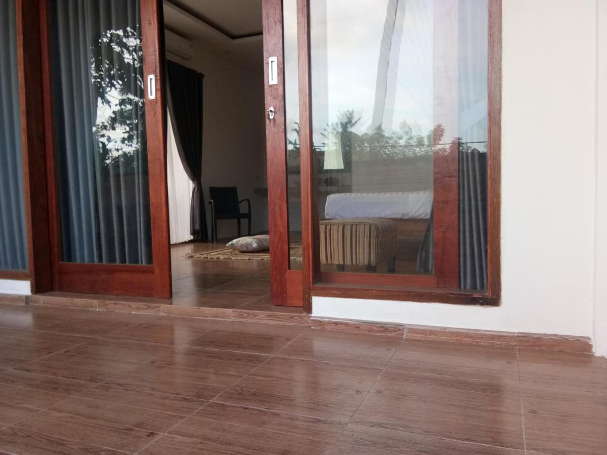 The Luxe Villas Lombok Kuta  ภายนอก รูปภาพ